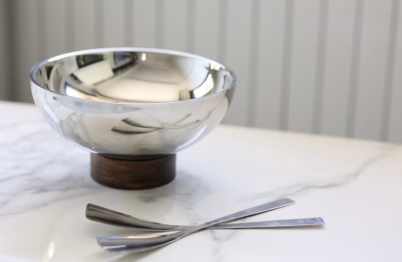 Round Shiny Bowl