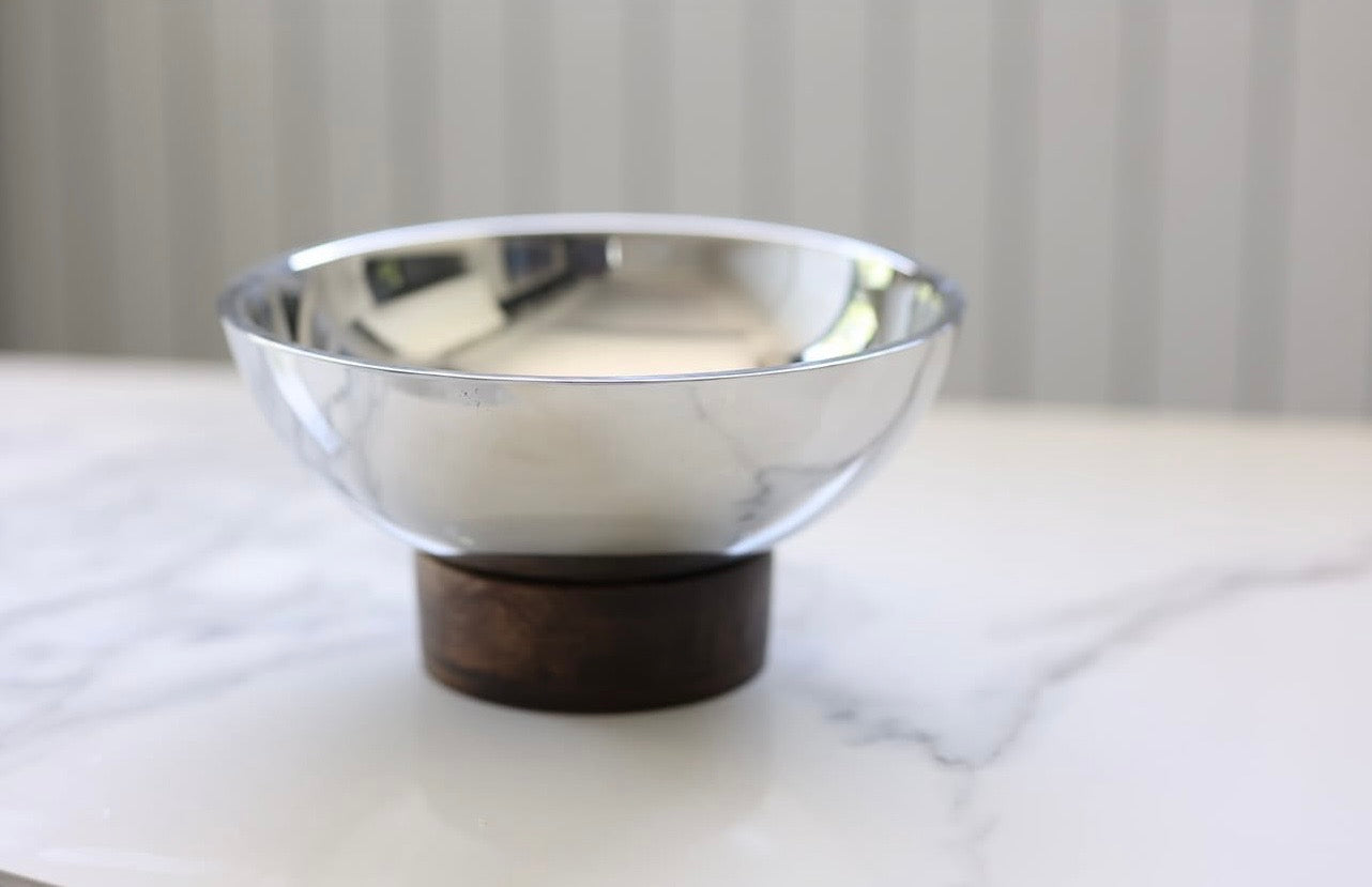 Round Shiny Bowl